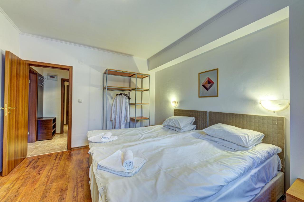 Aparthotel Silver Hills Free Parking Smoljan Esterno foto