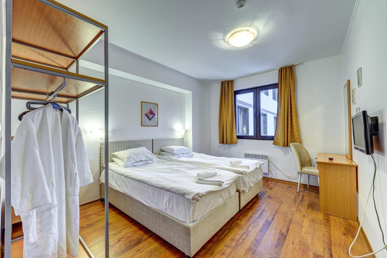 Aparthotel Silver Hills Free Parking Smoljan Esterno foto